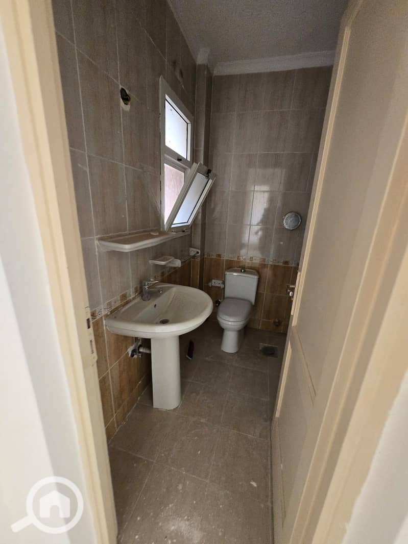 9 WhatsApp Image 2025-12-31 at 5.54. 43 PM (1). jpeg