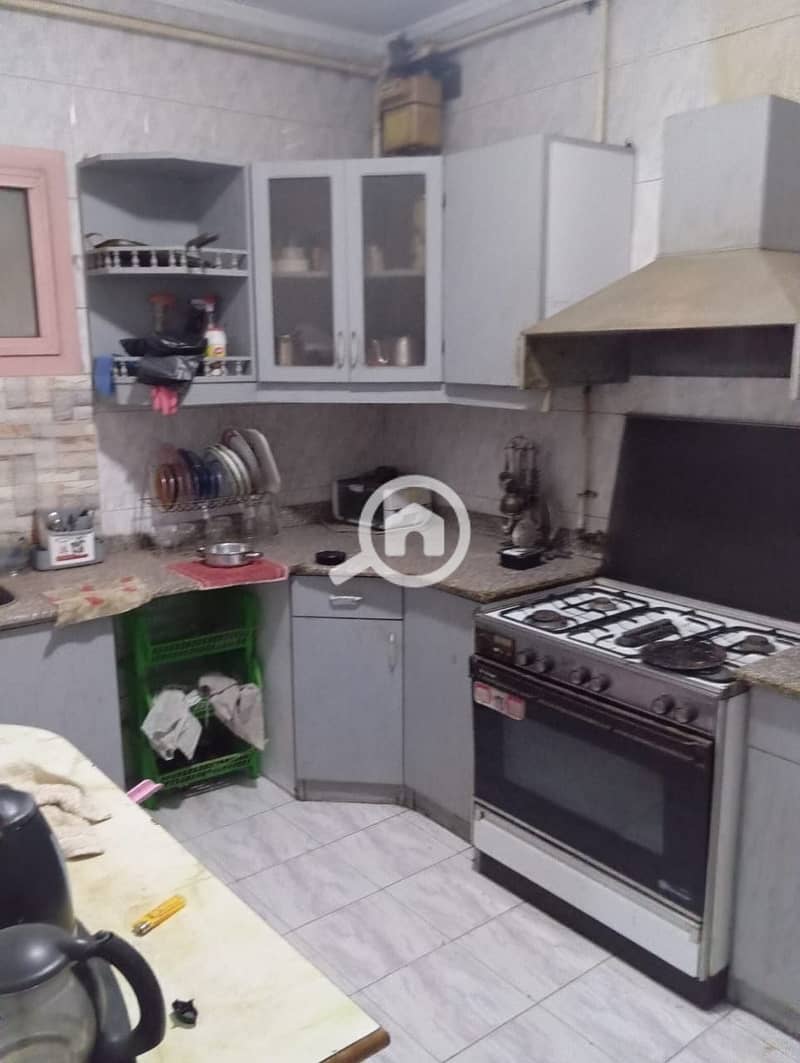 5 b0ab3049-cc26-4c2a-acf7-2618a1226b72. jpg