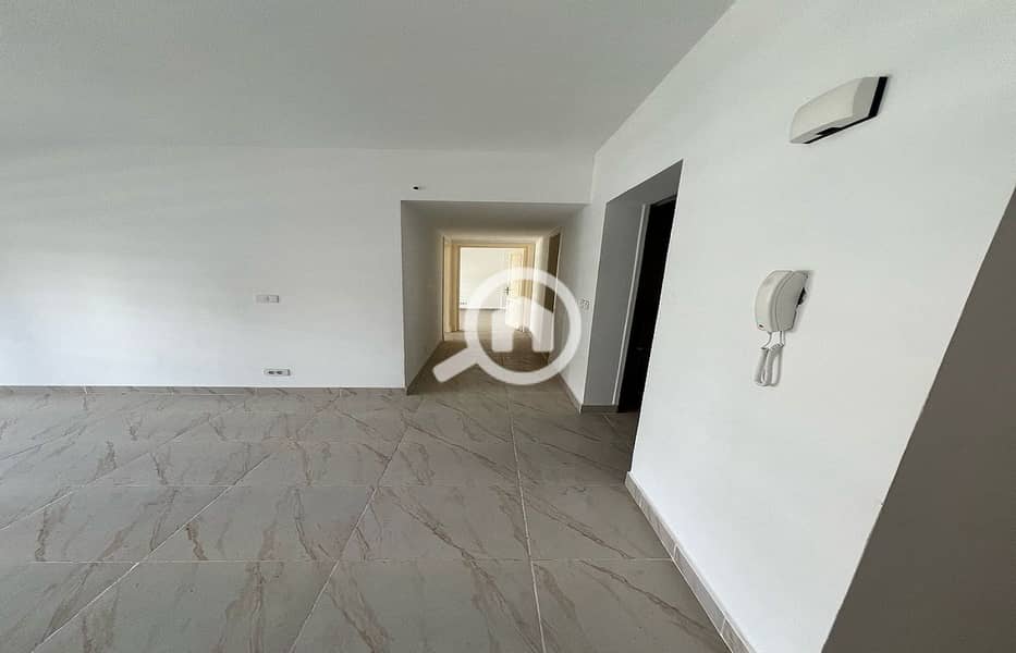 5 3108c70c-caff-4446-b936-e9cc35569a0b. jpeg