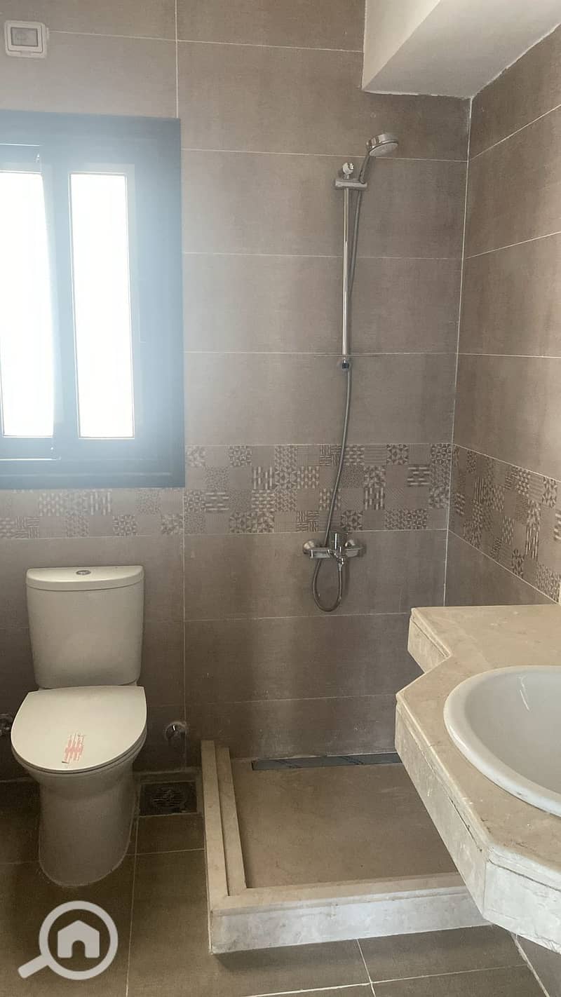 4 4f3e31ec-b9c5-4ef3-8b6f-1f2a2368a37b. jfif. jpg