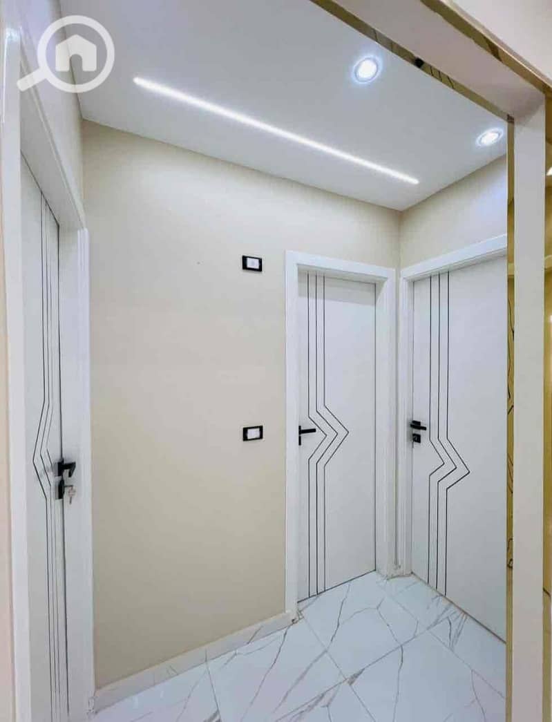 2 c2828014-4973-4082-85f9-25a755fd266d. jpg