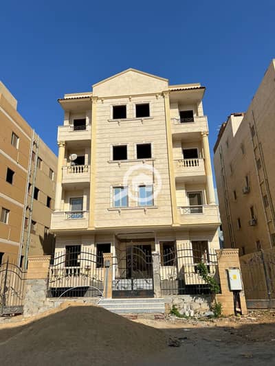 3 Bedroom Flat for Sale in 6th of October, Giza - 8b4f10f8-86ff-4fe1-aafc-863572bbe547. jpg