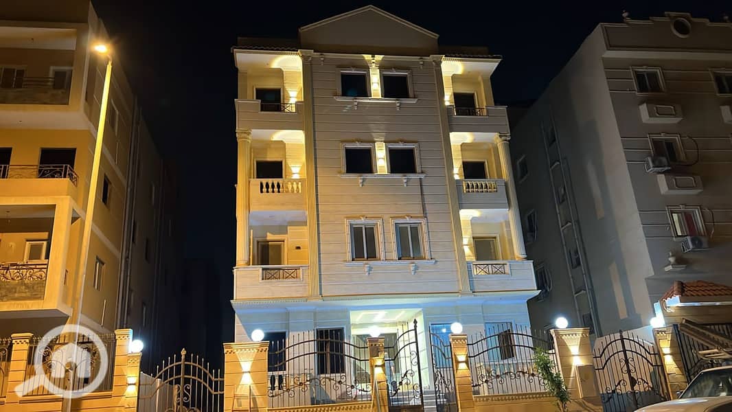 4 4d3ea878-c255-4f9b-b6be-b0b57cfa85ed. jpg