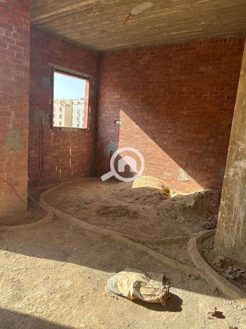 11 a1d64da3-90ec-4174-aa8e-c0b8f351f5a9. jpg