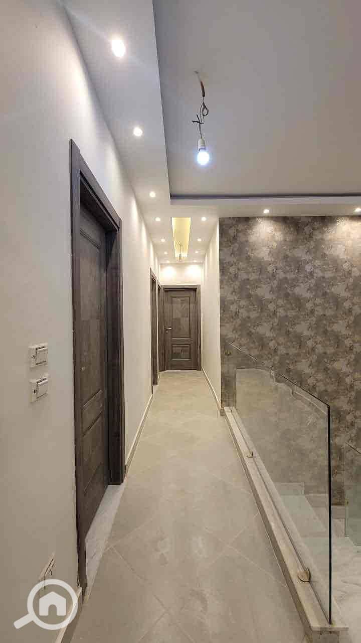 9 b60bc1af-5bc4-4985-9abd-078143d09021. jpg