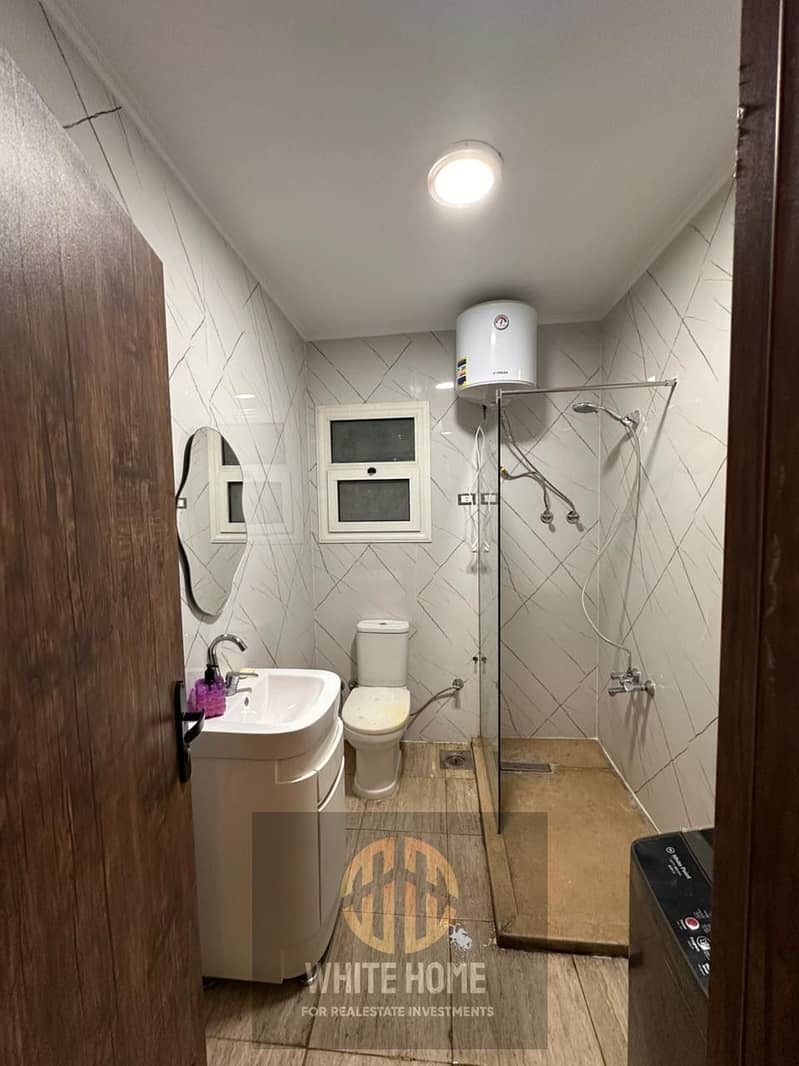 10 b5533674-afb7-47ef-be6b-95112667a1c1. jpeg