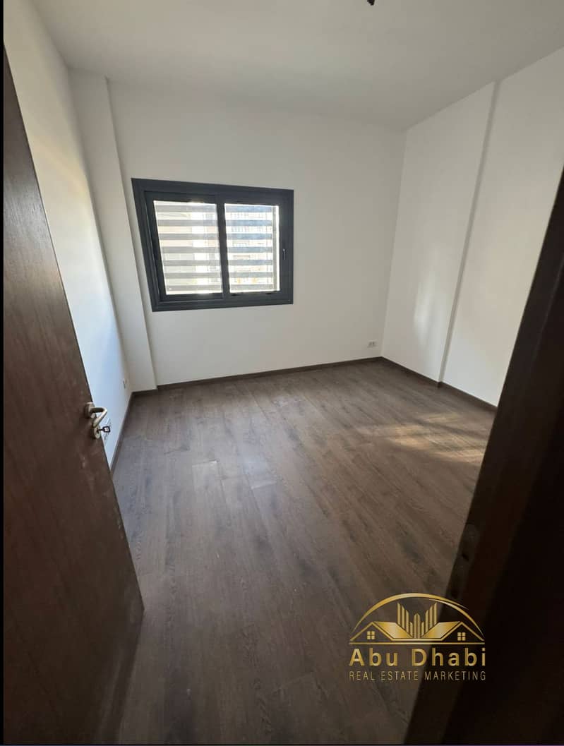 7 3299021e-2586-4e88-8c33-793793ef91c3. jpg