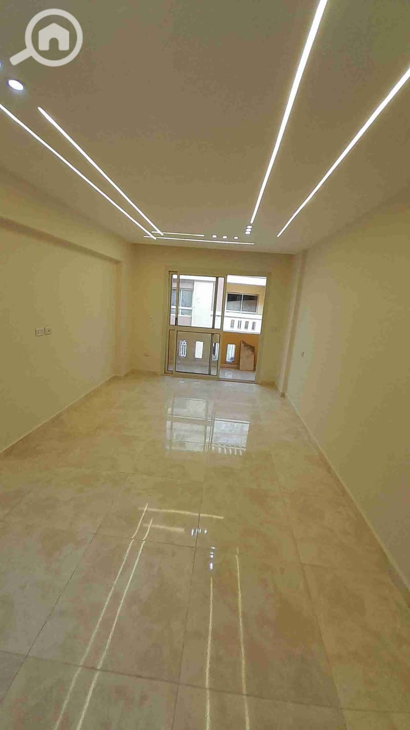 1000344196. jpg 1000344196. jpg