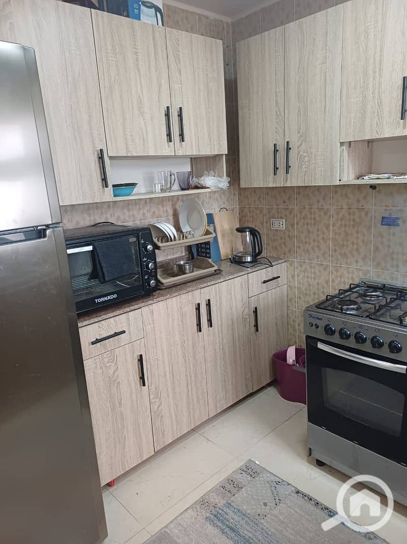 4 07d47b14-3bdf-4fb8-95fd-dc274b0abfe7. jpg