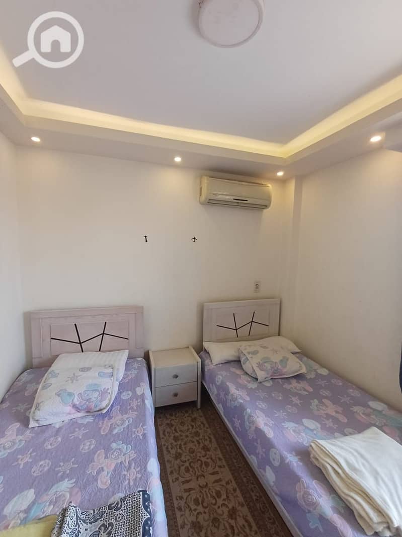 7 72c65262-d24c-4d95-b3e1-ab6f05fb4e1b. jpg