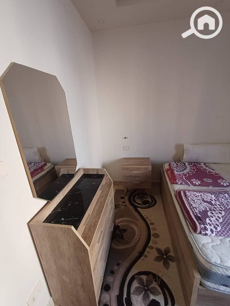 16 f0a4abdf-56d0-42b7-9f59-bd9f1dc25536. jpg