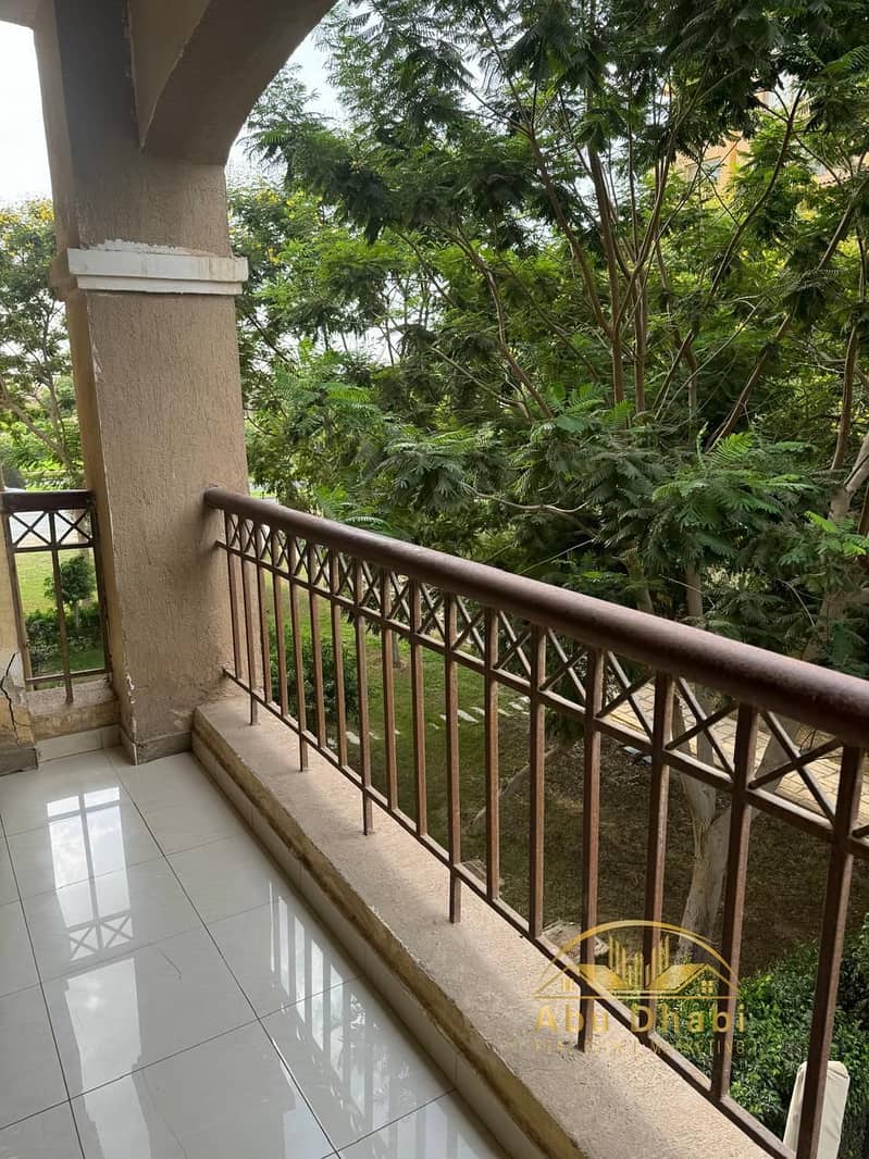 3 8e4d4713-fbc9-4e49-b025-6448bb209ae2. jpg