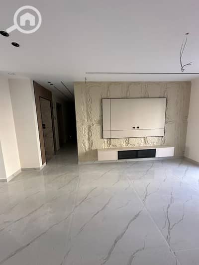 3 Bedroom Flat for Sale in Madinaty, Cairo - 918e6f0a-d0fe-4012-9d15-7cba4b665ece. jpg