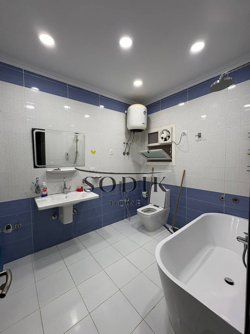 5 WhatsApp Image 2025-12-27 at 5.57. 19 PM. jpeg