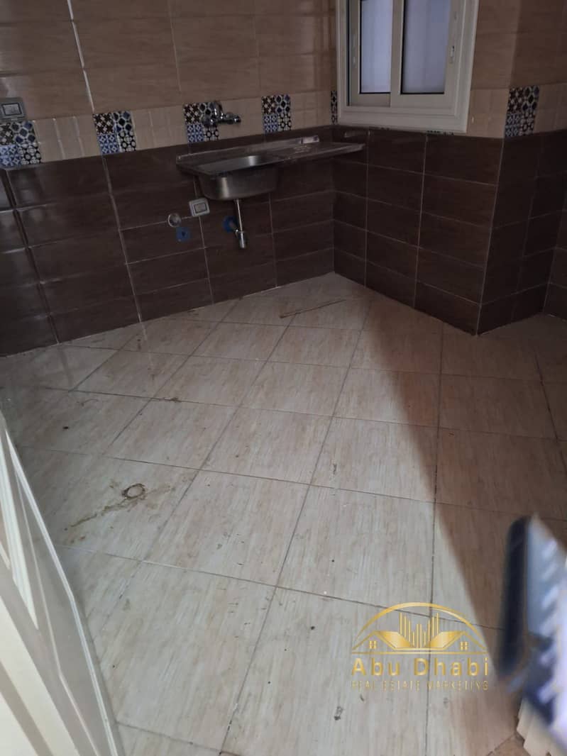 7 38b5de81-3314-4b2d-bbae-02349c07092b. jpg