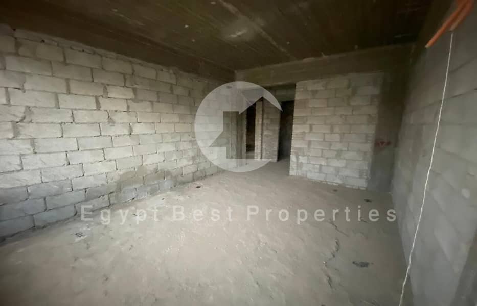 8 611cec0a-52ae-4aa6-acd7-7ae457735eae. jpeg