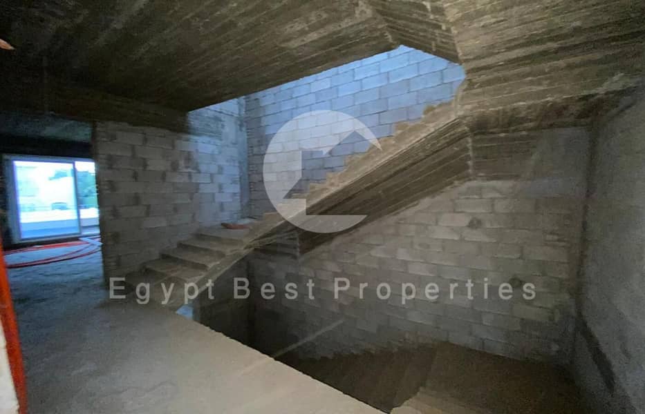 12 baf27c4b-5452-4a58-9095-4169accf915d. jpeg