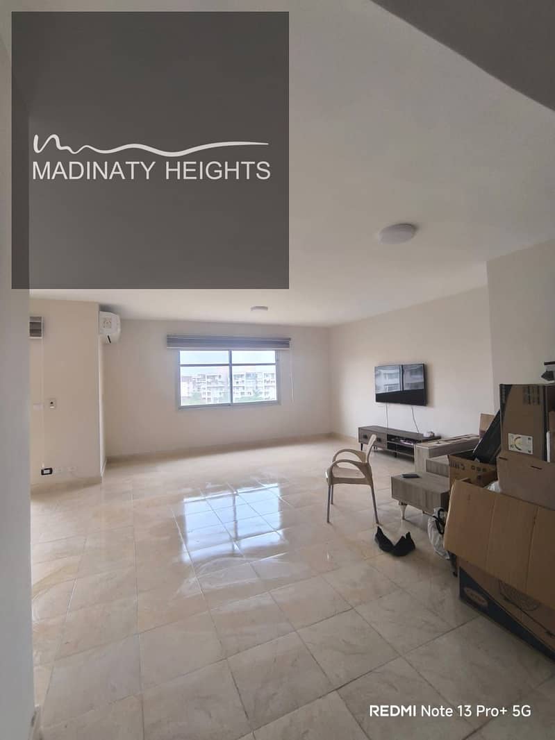 10 WhatsApp Image 2025-12-31 at 2.29. 49 PM63868658. jpeg