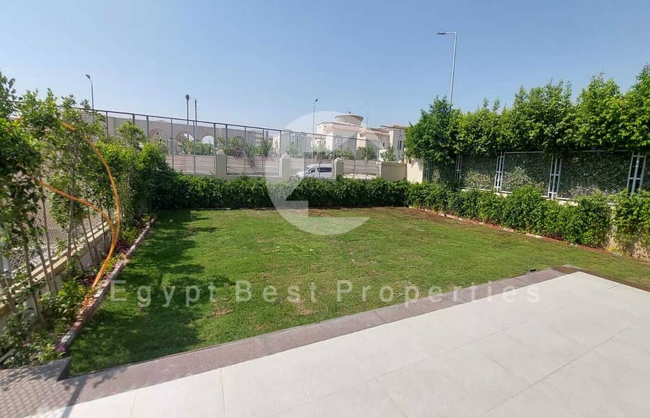 10 479b8da9-15b8-4cf4-88ef-cf3618c683ae. jpeg