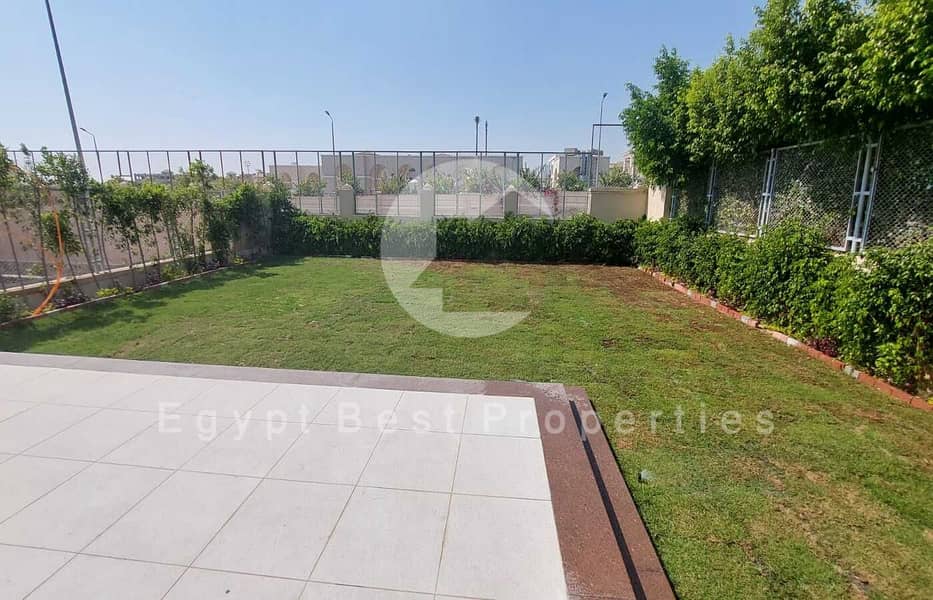 12 d56cad90-b3cc-49f2-b6f6-ac161ac74909. jpeg