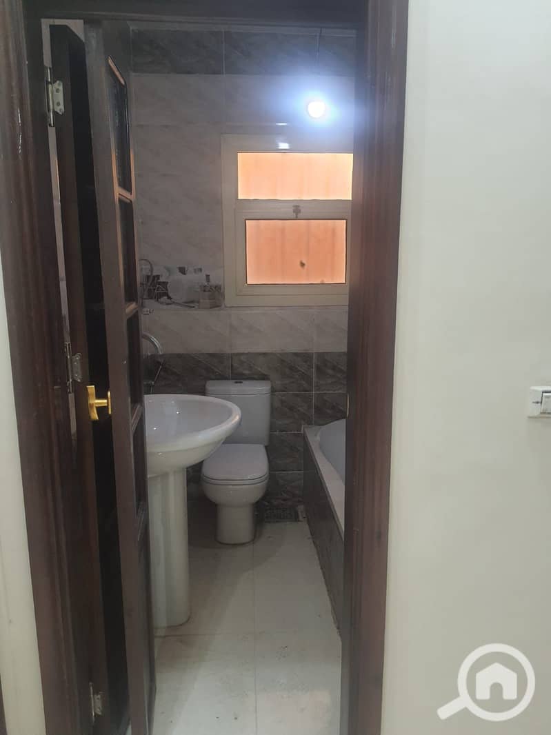 10 WhatsApp Image 2025-12-30 at 14.37. 18. jpeg