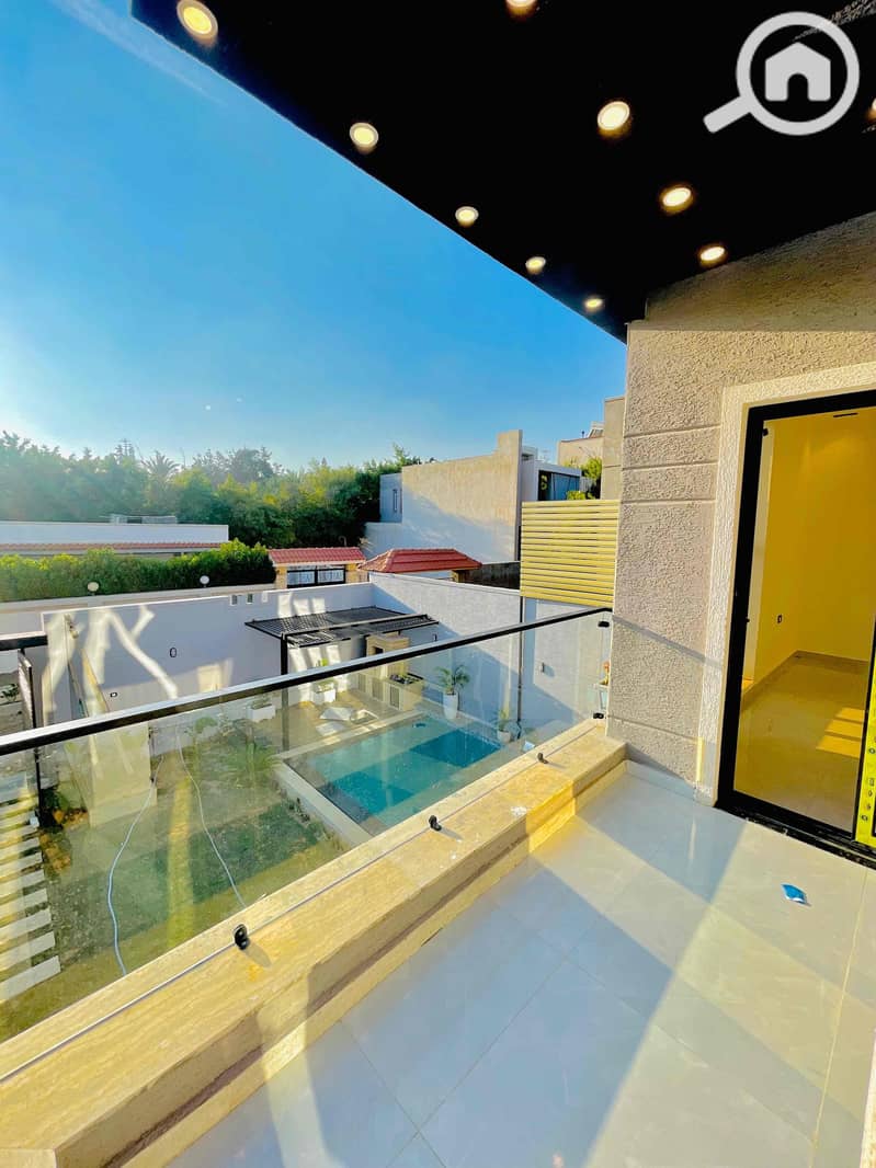 17 04028db6-1656-4d41-a419-111efd189ed3. jpg