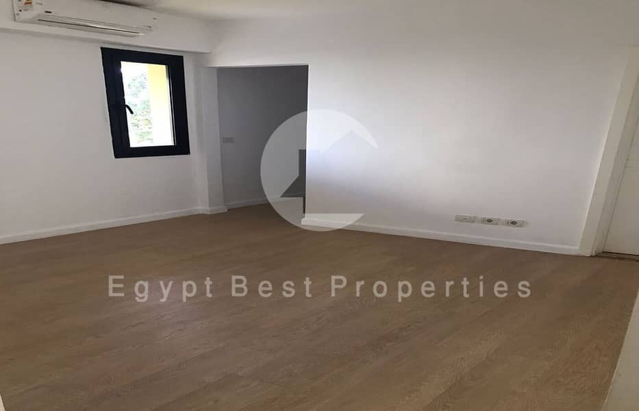 4 WhatsApp Image 2025-12-21 at 17.51. 35_3da78952. jpg