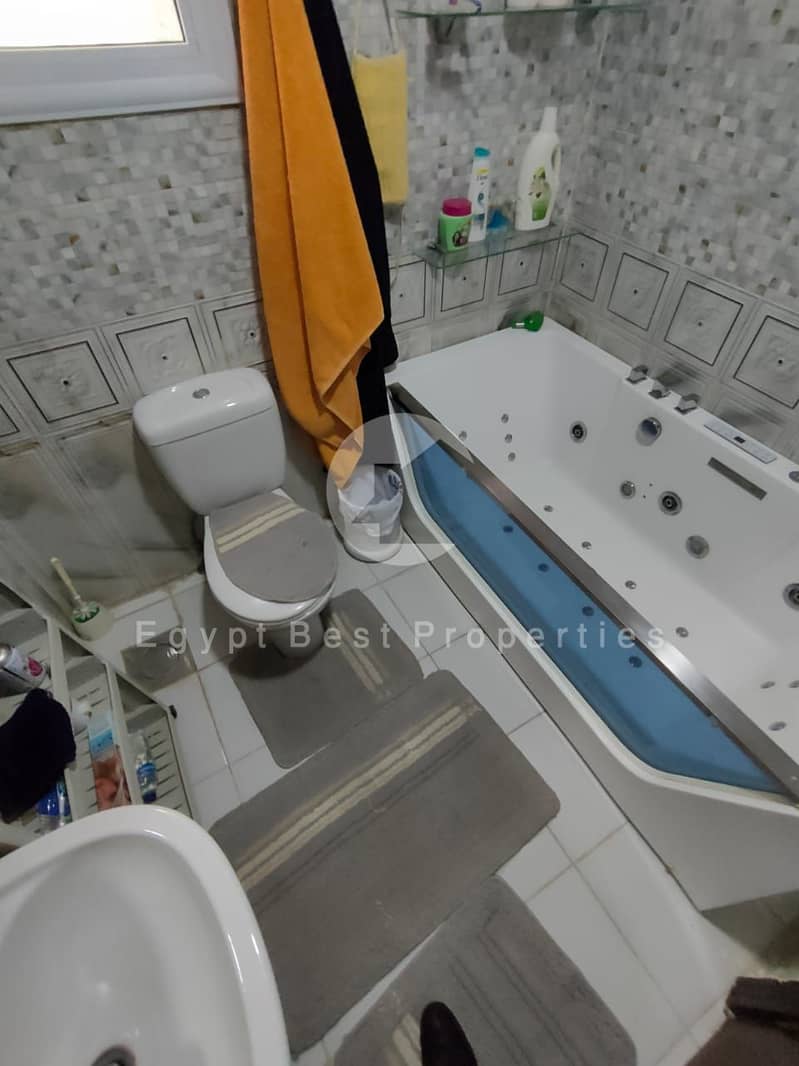 9 23c68518-329d-4193-bfef-1b78e31e4d23. jpeg