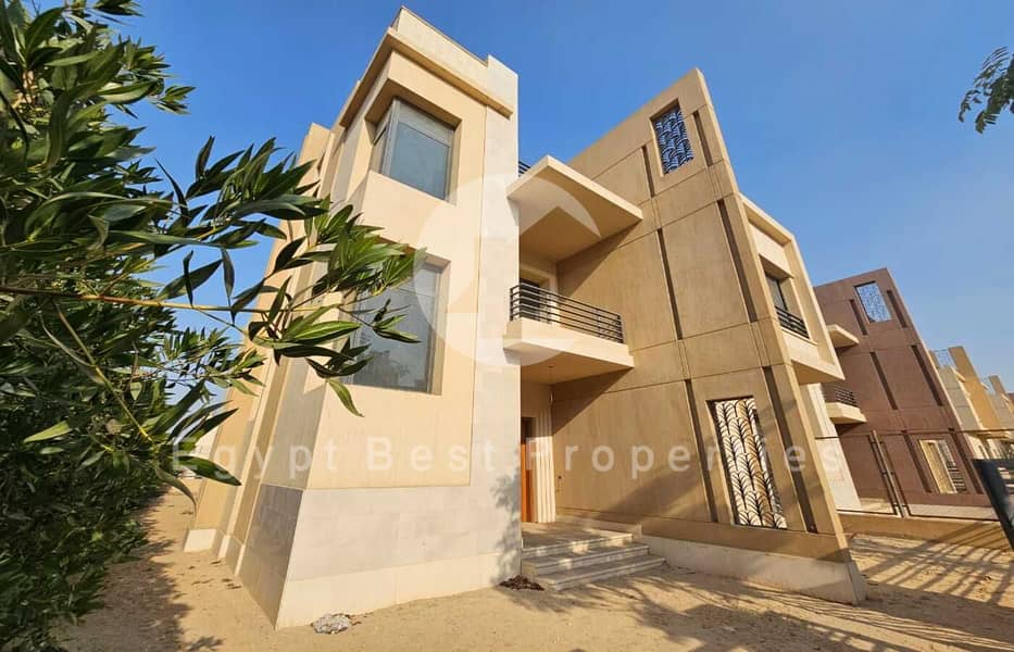 2 WhatsApp Image 2025-12-25 at 18.10. 38_4353fd9c. jpg