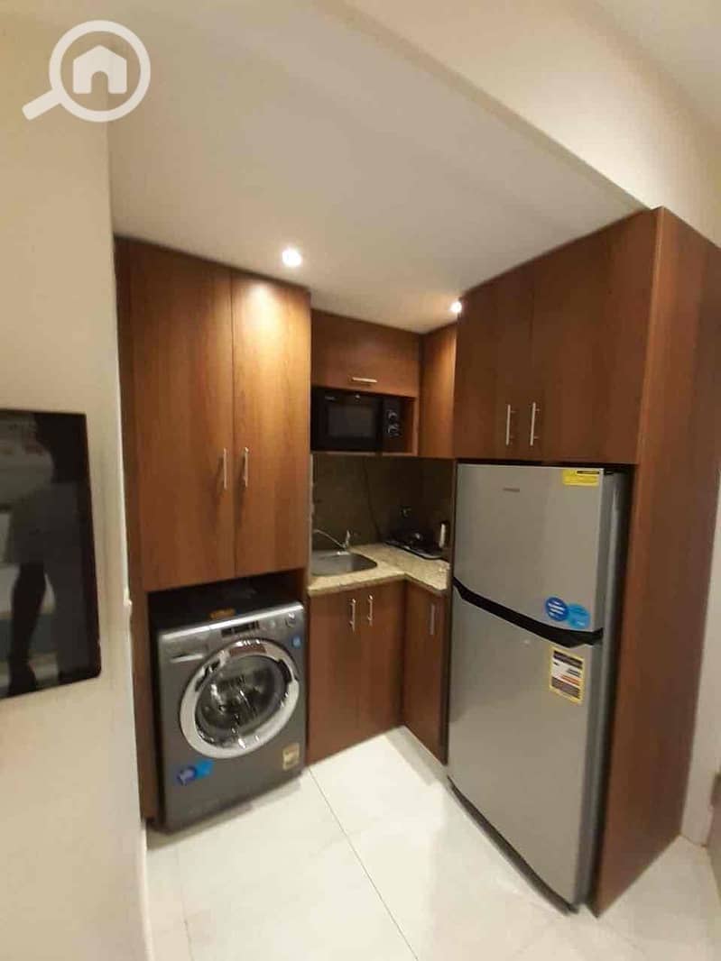 4 672aeb9d-d7b5-4bf2-9bc9-1246dd4797f6. jpg