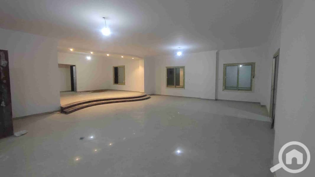 1000332655. jpg 1000332655. jpg