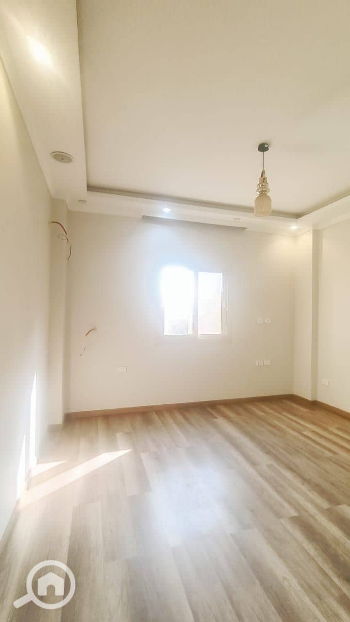 6 WhatsApp Image 2025-12-30 at 12.47. 23 (2). jpeg