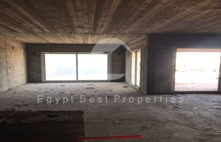 12 WhatsApp Image 2025-12-23 at 14.53. 15_d50483f7. jpg