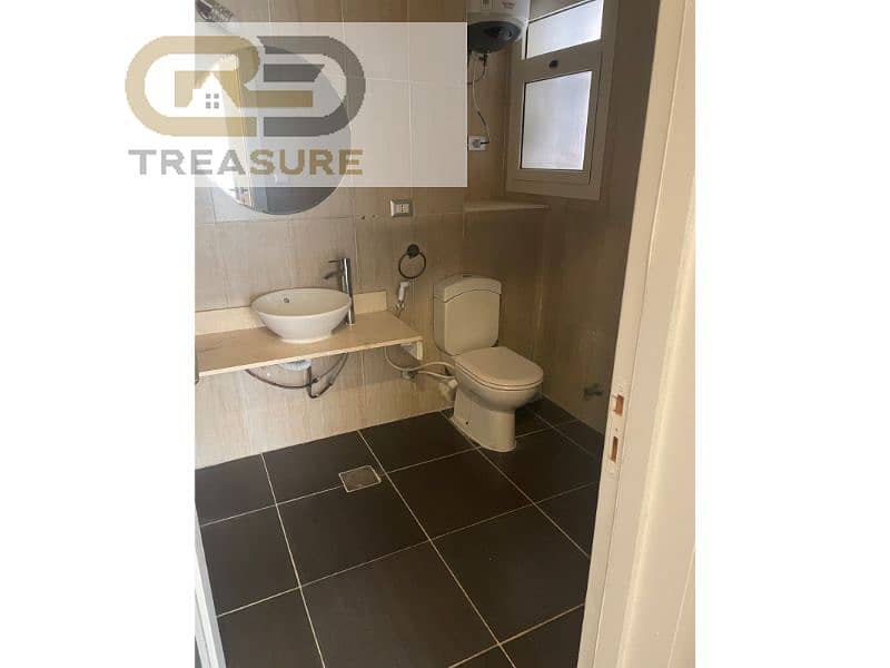 14 WhatsApp Image 2026-01-01 at 8.07. 34 PM (1). jpg