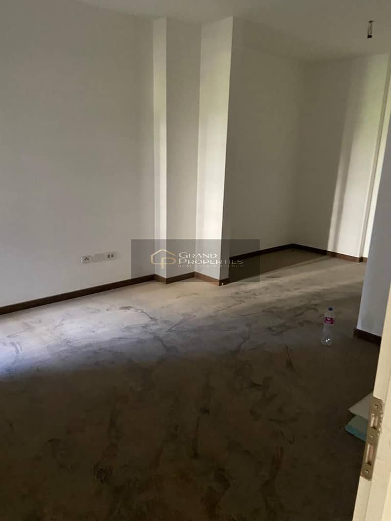 4 WhatsApp Image 2026-01-01 at 8.07. 18 PM (1). jpeg