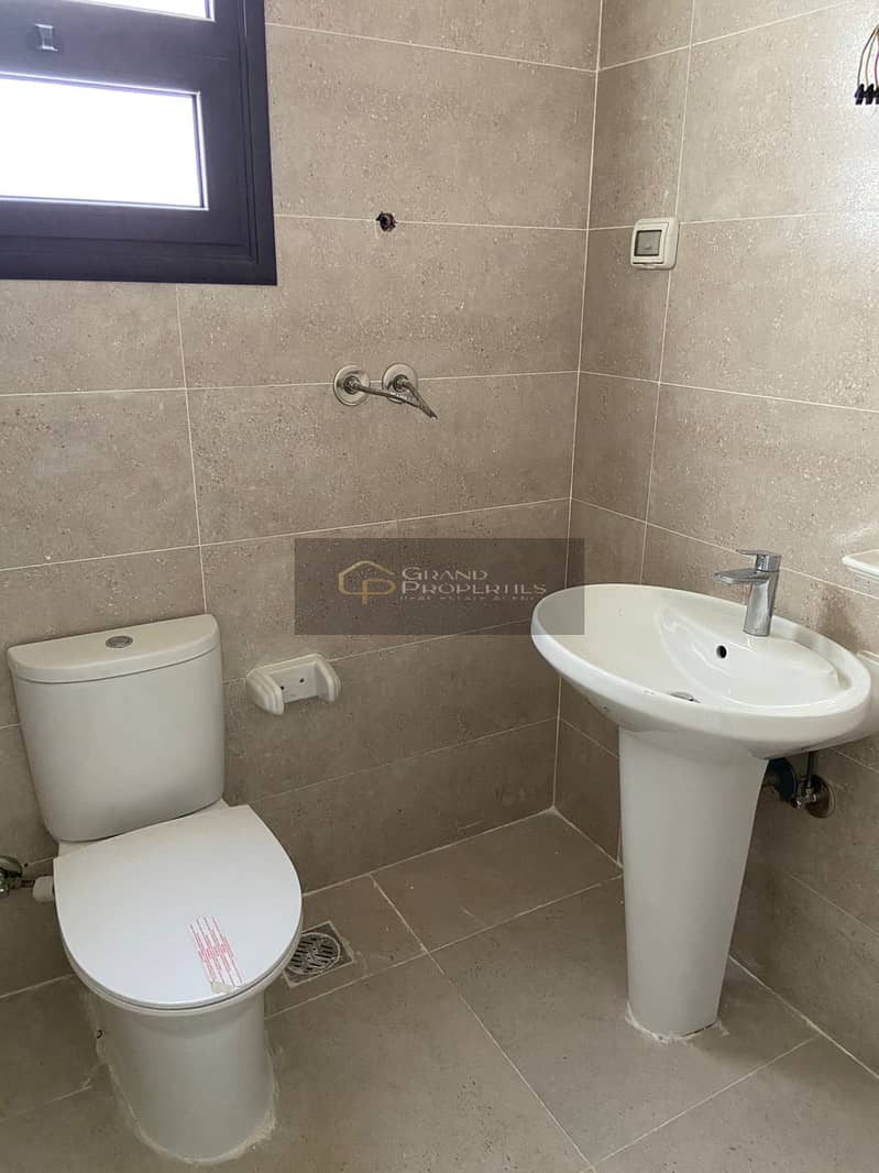 8 WhatsApp Image 2025-08-11 at 6.03. 23 PM. jpeg