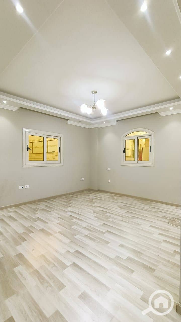 5 WhatsApp Image 2025-12-30 at 12.59. 59 (3). jpeg