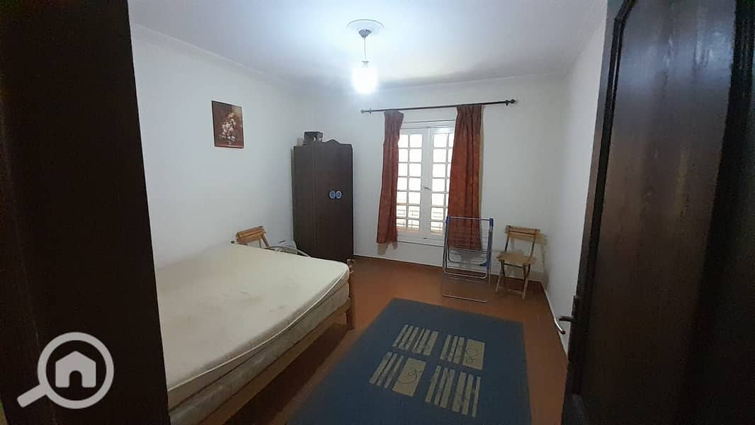 4 4546f081-9611-4dd4-9420-340ded2ede9a. jpg