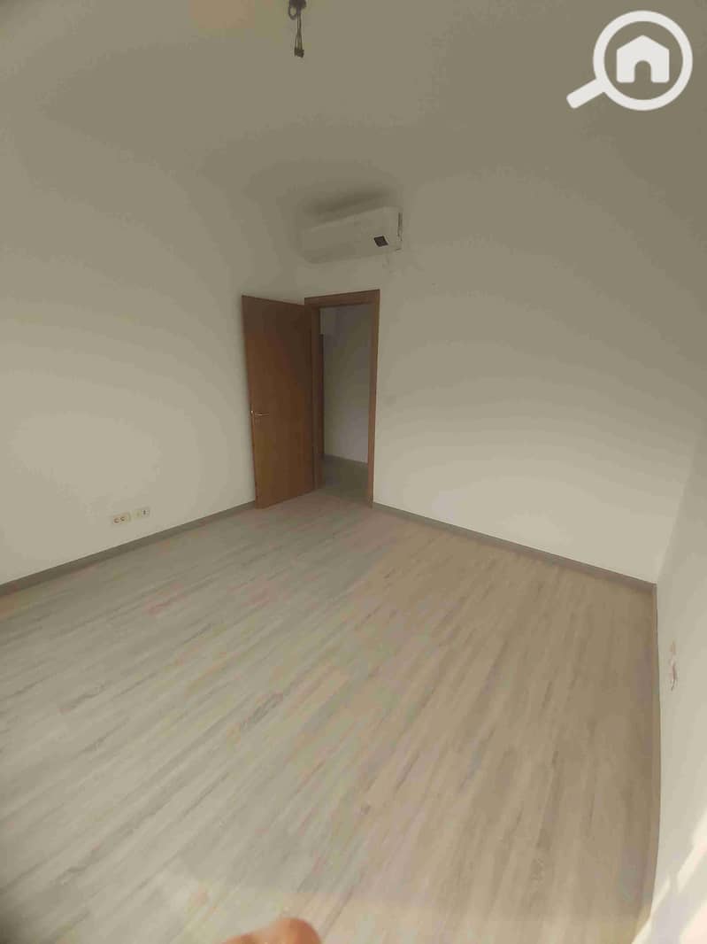 8 ٢٠٢٥١٢١٣_١٥٣٦٣٤. jpg