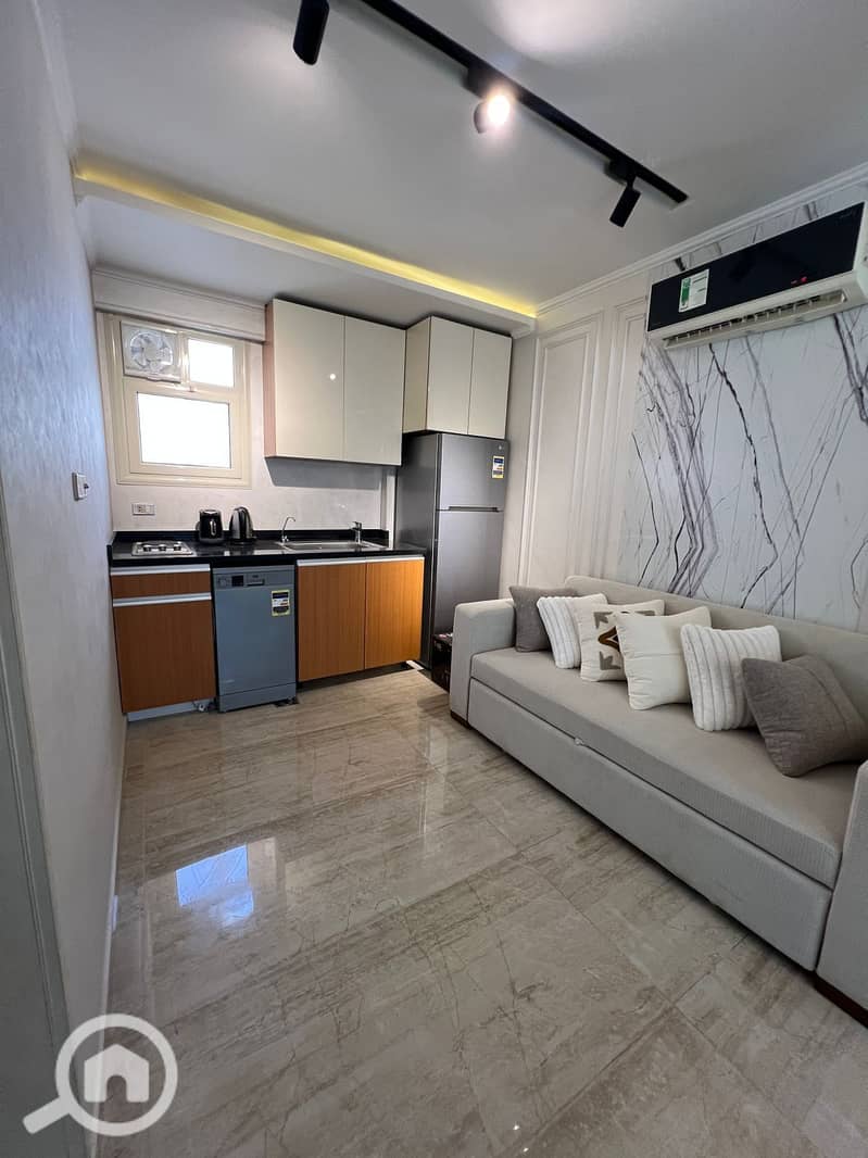 4 WhatsApp Image 2025-12-28 at 16.54. 27. jpeg