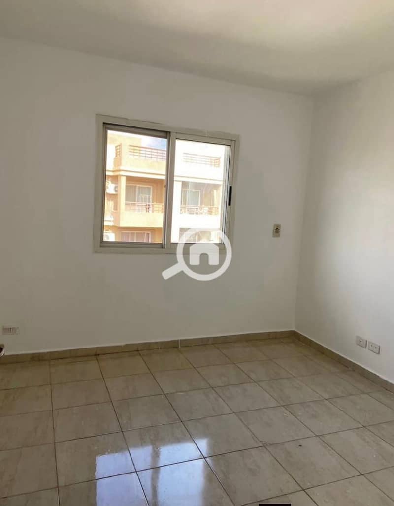 8 70c0fa92-73ea-4242-b61c-771176122933. jpg