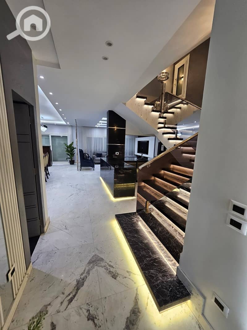 3 577324159_122150558012853626_6841412687667875354_n. jpg