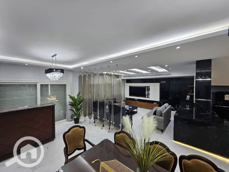 4 577612135_122150558354853626_2433785121820429670_n. jpg