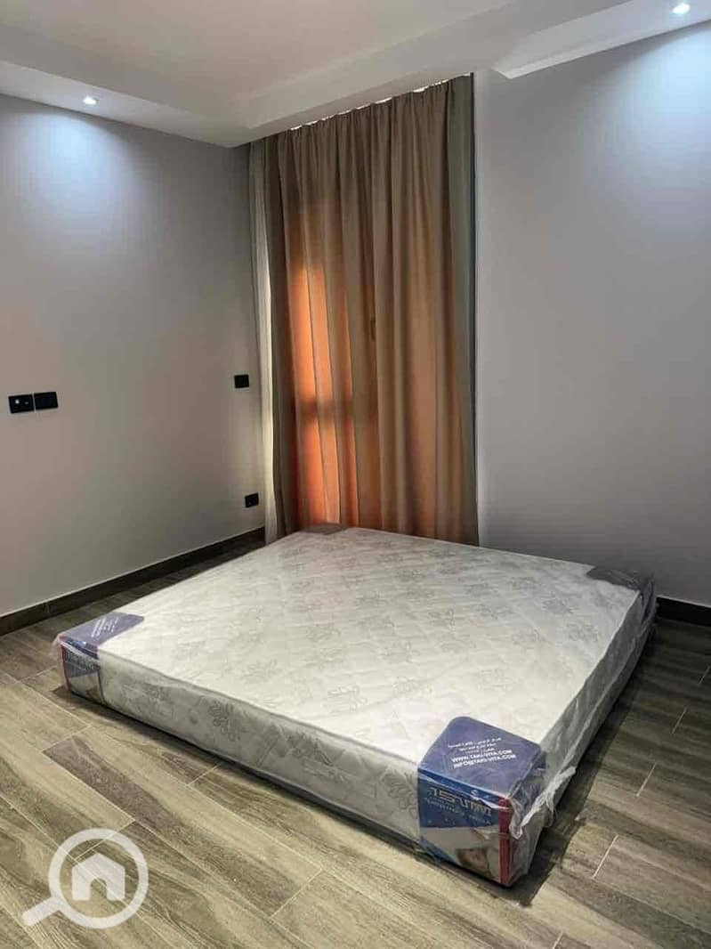 9 7fcea2c9-bf00-4c28-a2c1-8624b4349326. jpg