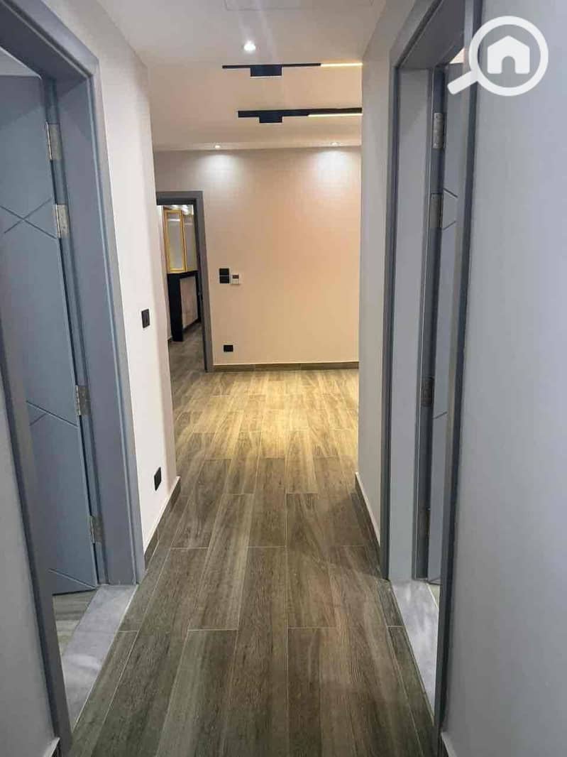 12 fc955103-30f1-4adf-a18f-e05dcf868f7a. jpg