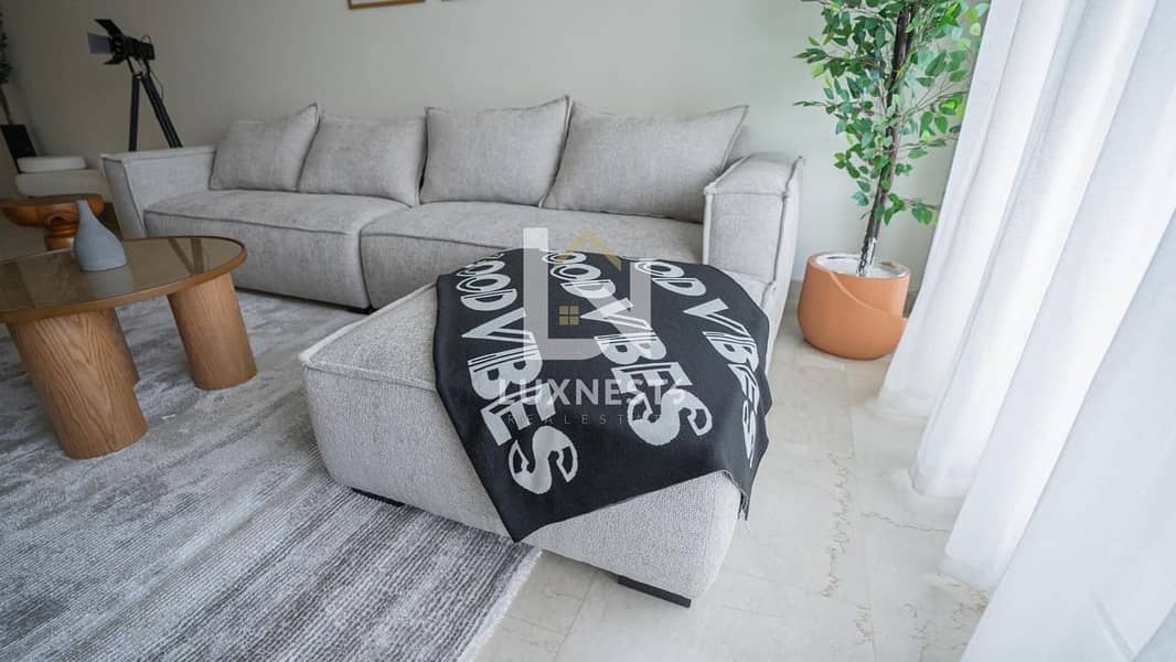 22 WhatsApp Image 2025-09-02 at 11.53. 15 PM. jpeg