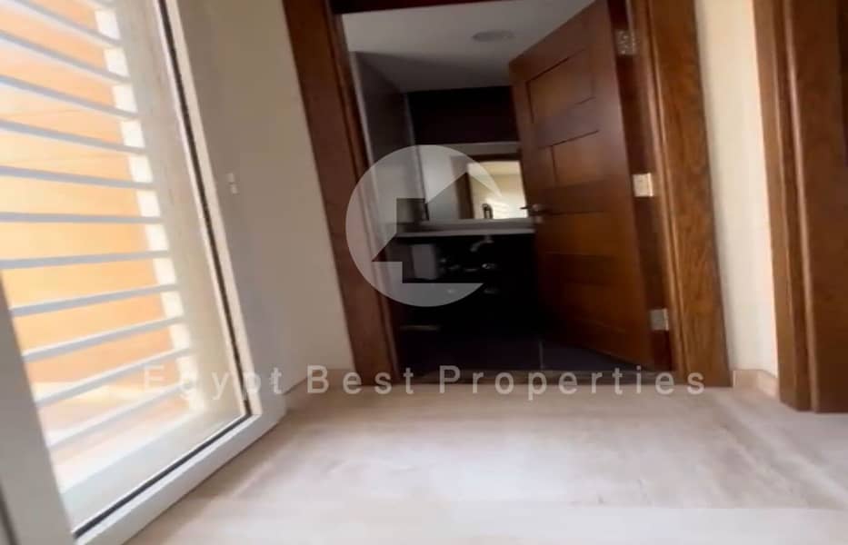 8 WhatsApp Image 2025-12-24 at 18.39. 38_1dec29c8. jpg