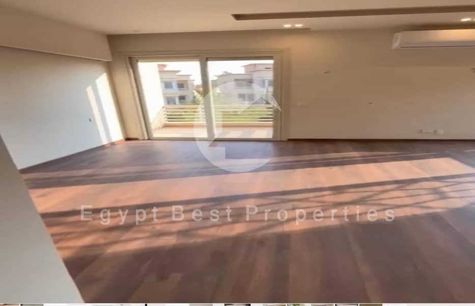 9 WhatsApp Image 2025-12-24 at 18.39. 38_552f8b7b. jpg