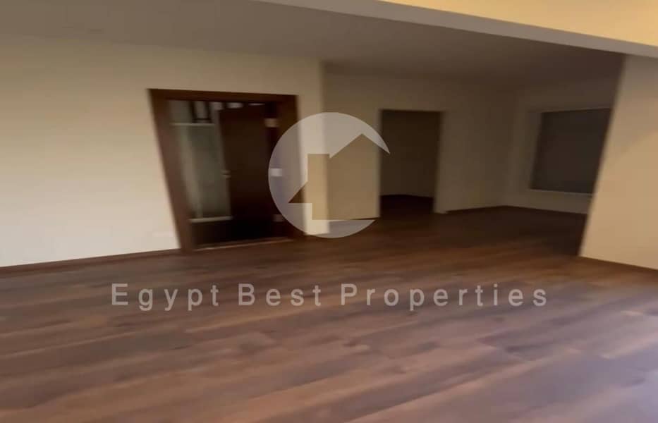 10 WhatsApp Image 2025-12-24 at 18.39. 39_4dc6c294. jpg