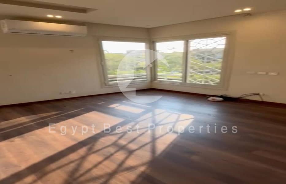 17 WhatsApp Image 2025-12-24 at 18.39. 42_b0f298aa. jpg